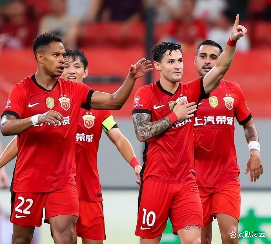 爱游戏网页版 -关于中超倒计时，上海海港冲刺阶段官宣签约，细节引发关注，震撼外界，细节决定成败的信息